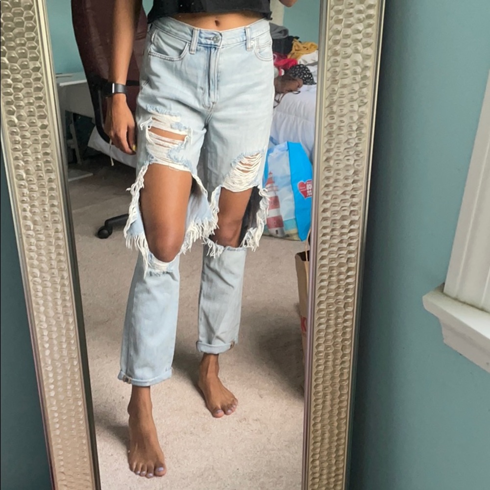 American eagle boyfriend jeans